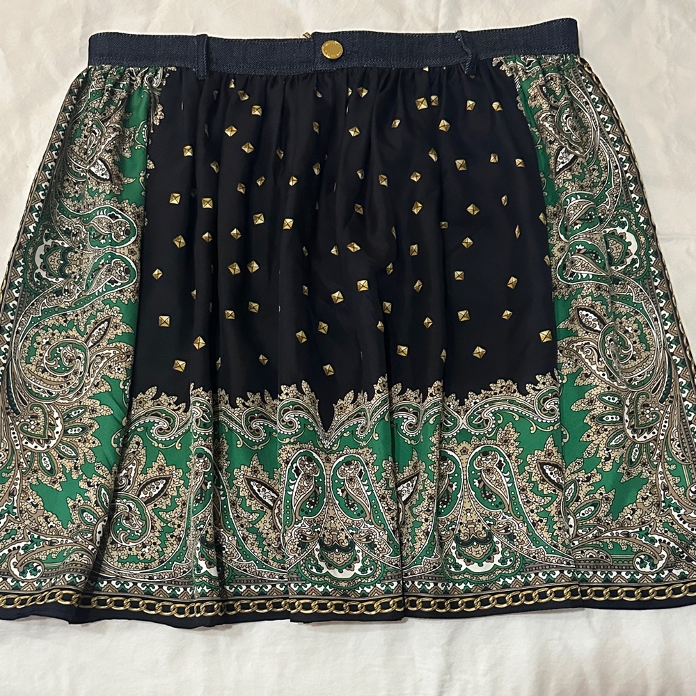 MICHAEL Michael Kors Black and Green Paisley Mini Skirt with Gold Accents